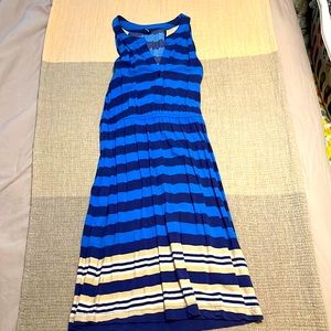 Sleeveless striped summer dress by Old Navy brand. Size XS.